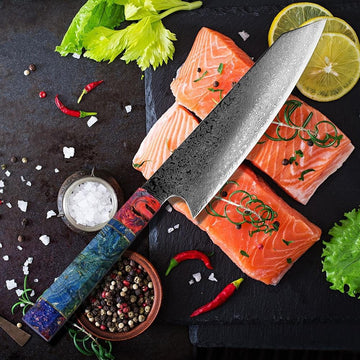 Kiritsuke (きりつけ) Cuțit din oțel Damasc cu mâner de abanos colorat